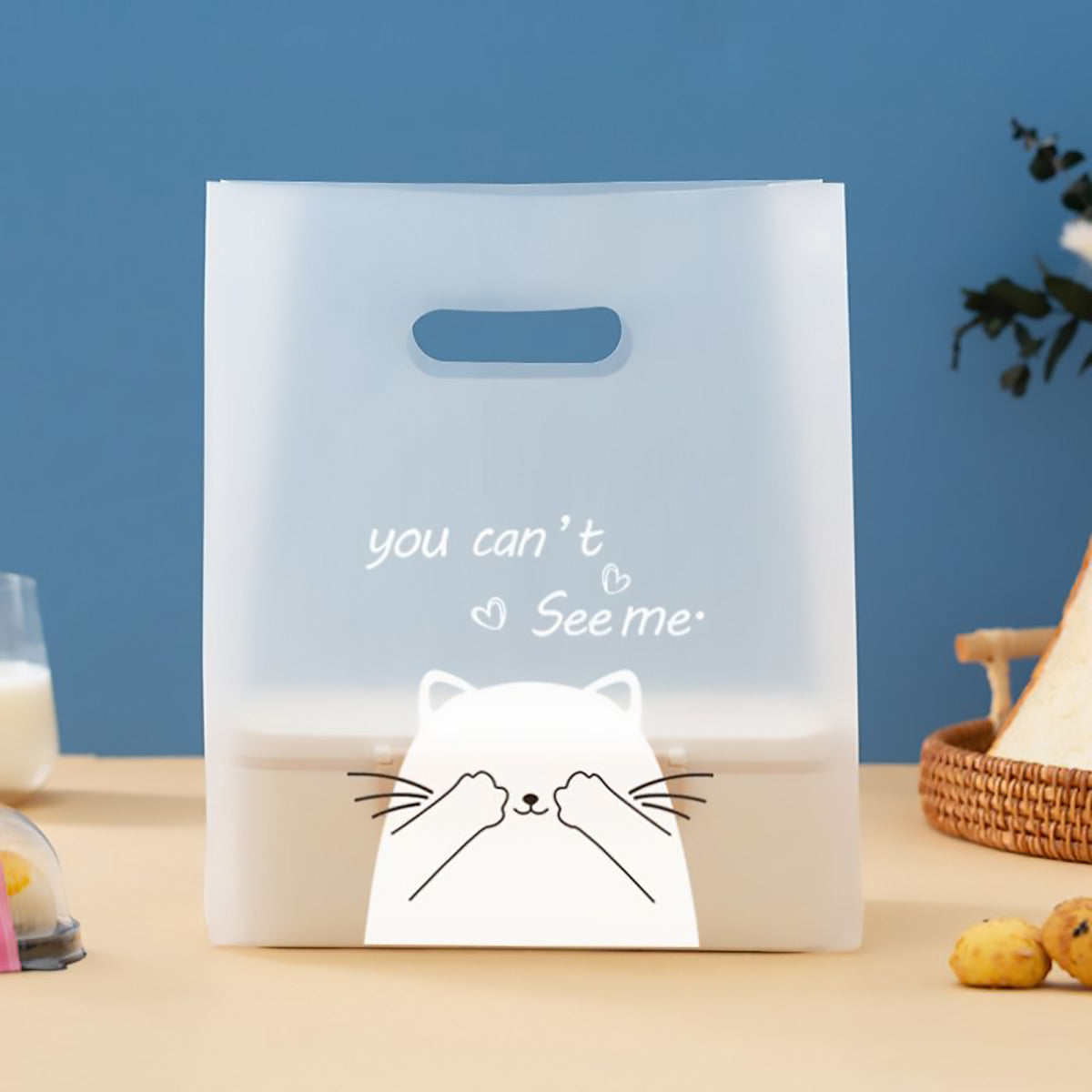 50PCS Frosted Plastic Gift Bags Reusable with Handle