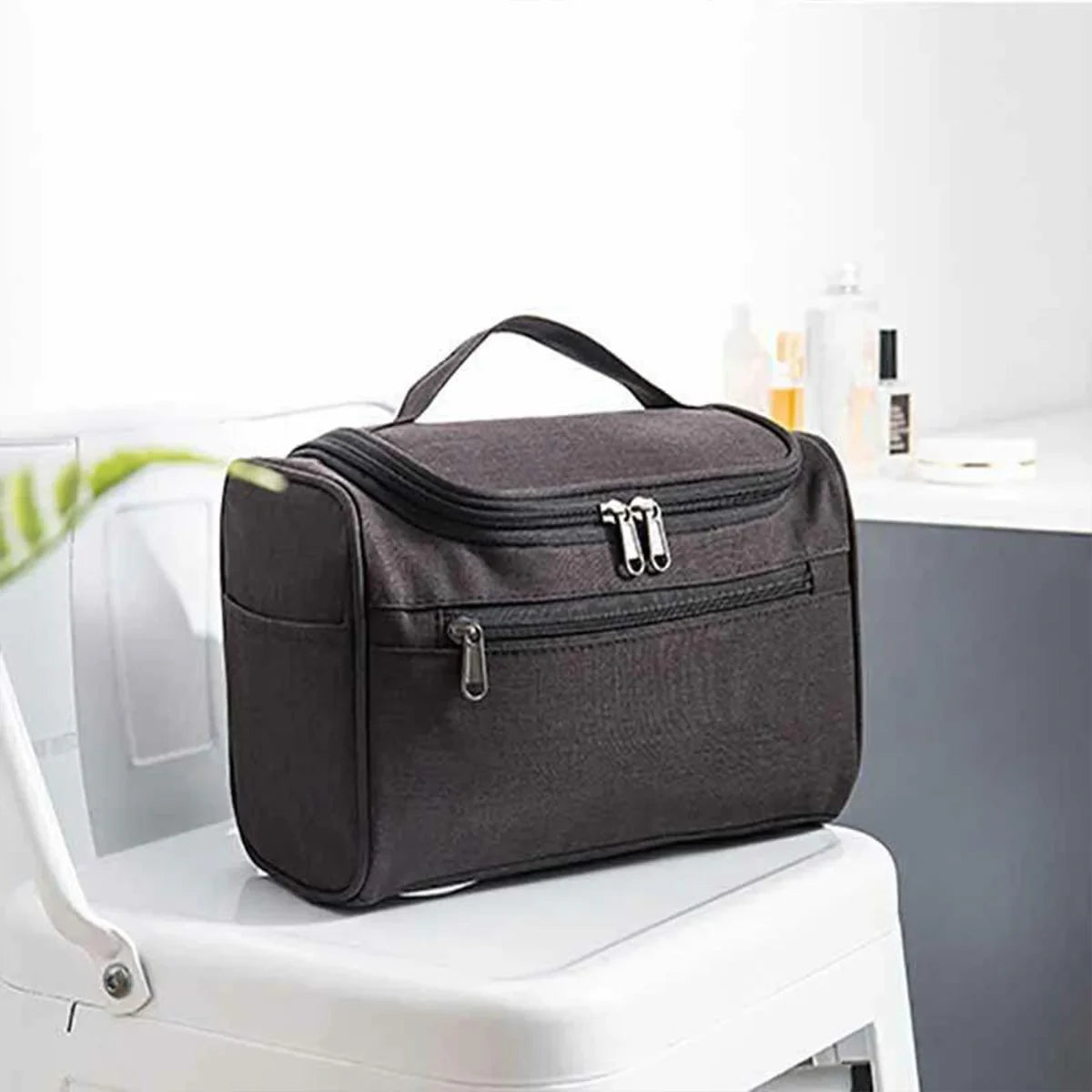 Travel Size Zipper Closure Toiletry Bag 1pc