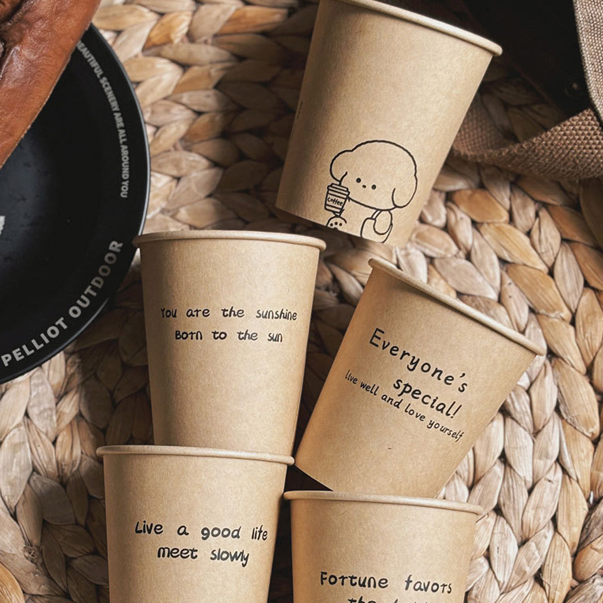 300PCS Disposable Paper Cups 250ml Food-Grade Leakproof