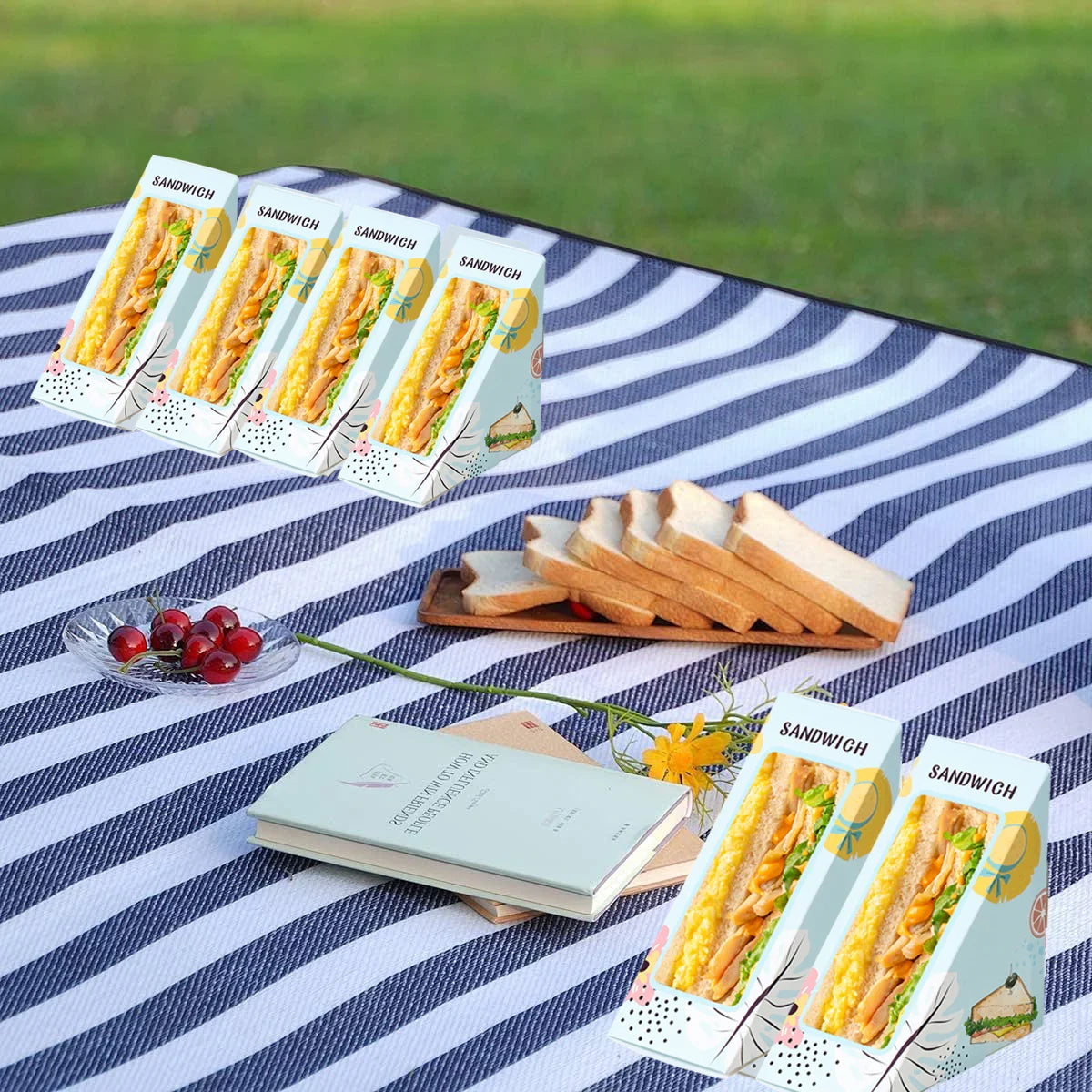 Triangle Sandwich Boxes Kraft Packing 100PCS