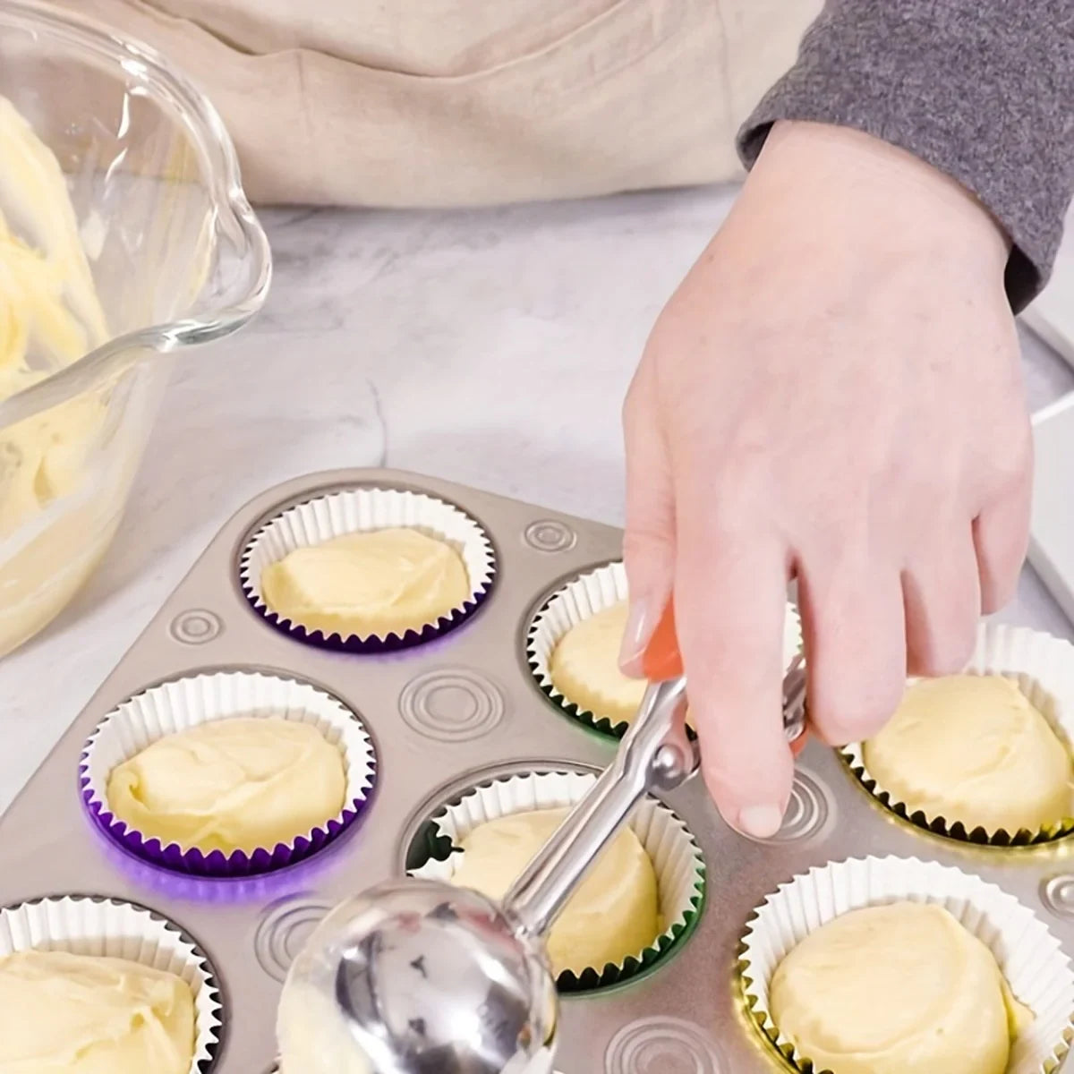 200pcs Colored Baking Paper Cupcake Muffin Liners