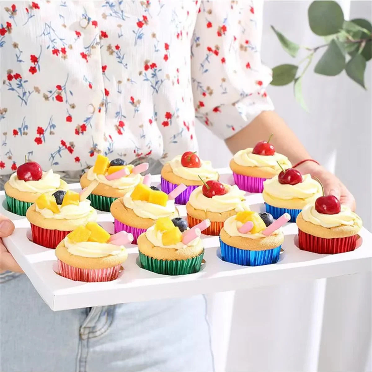 200pcs Colored Baking Paper Cupcake Muffin Liners