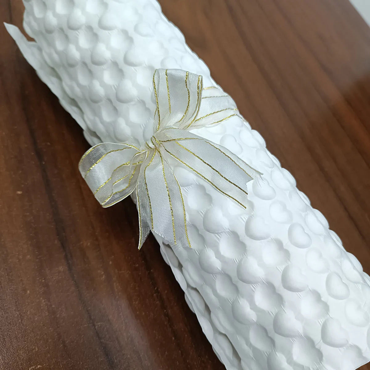 Embossed Kraft Paper Packaging Sheet White Gift Wrap