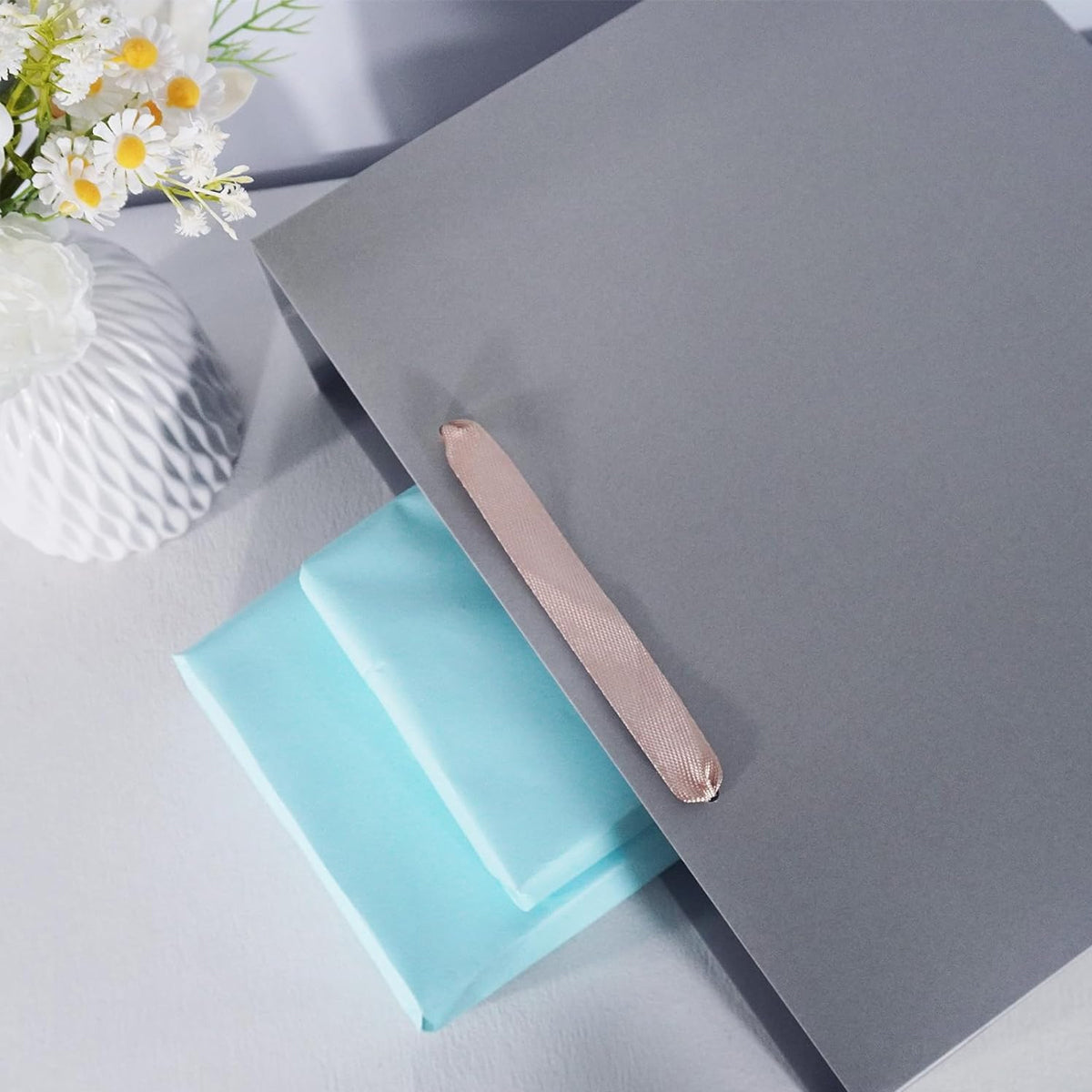 10PCS Durable Paper Gift Bags with Handles for Wedding Party