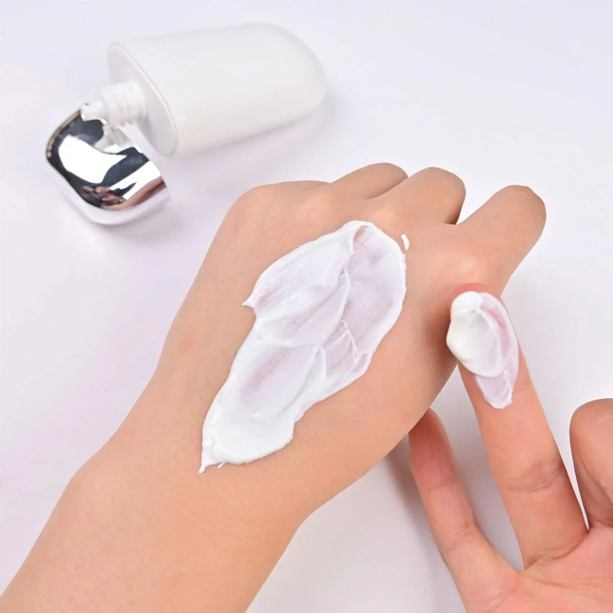 Squeeze Bottles 50ml PE Plastic Leak-Proof Refillable for Travel