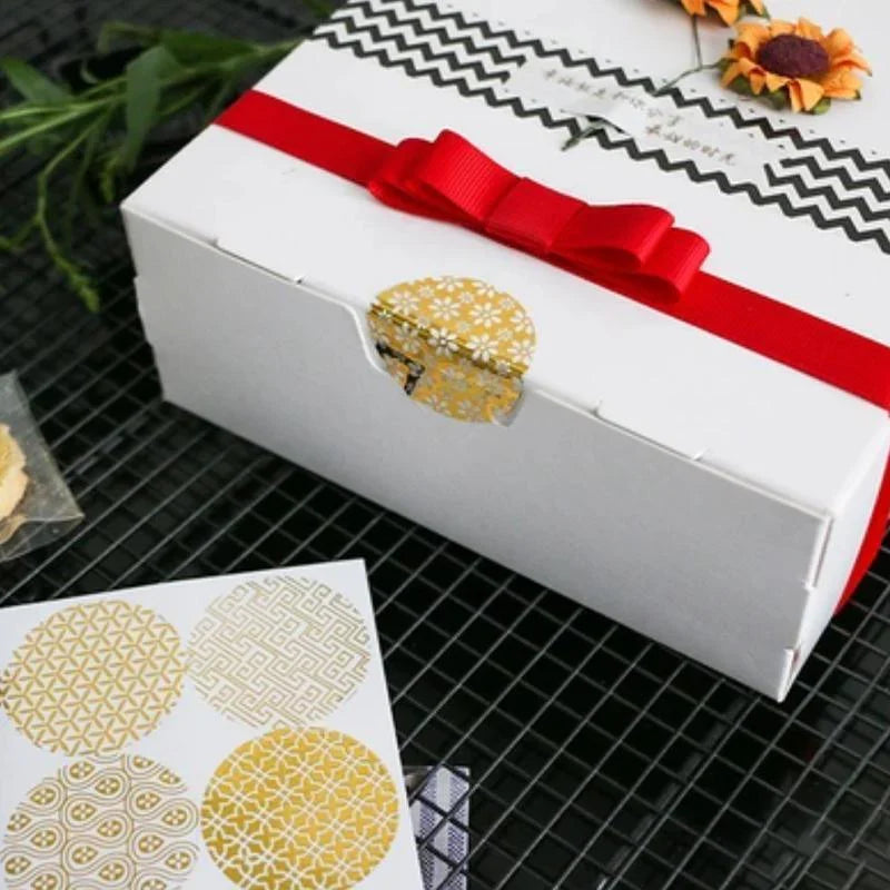 Elegant and durable thank you stickers for gifts and packaging