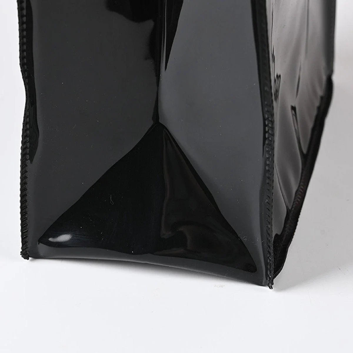 Black PVC Jelly Bag 10PCS Waterproof with Round and Square Handles for Gifts