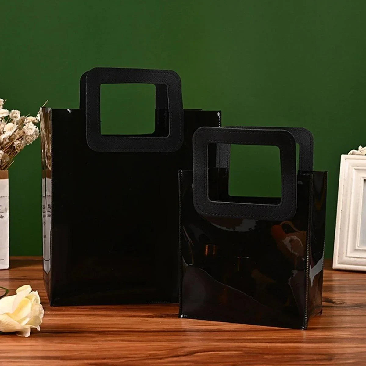 Black PVC Jelly Bag 10PCS Waterproof with Round and Square Handles for Gifts