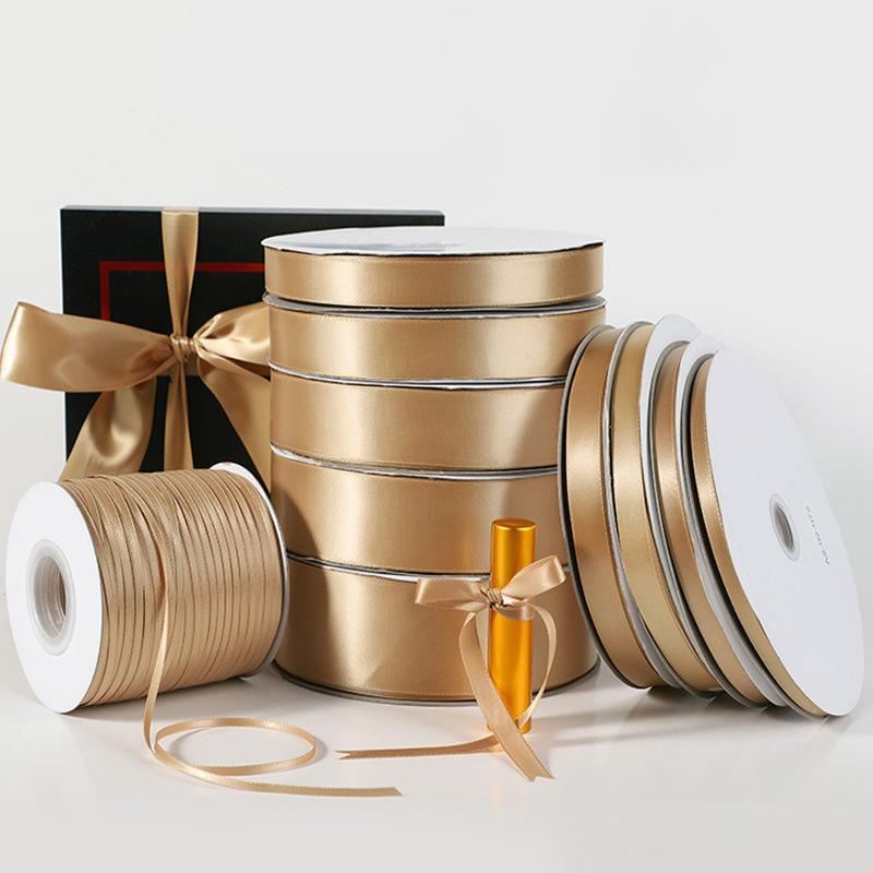 Luxurious and versatile gold ribbon for decorating and crafting.