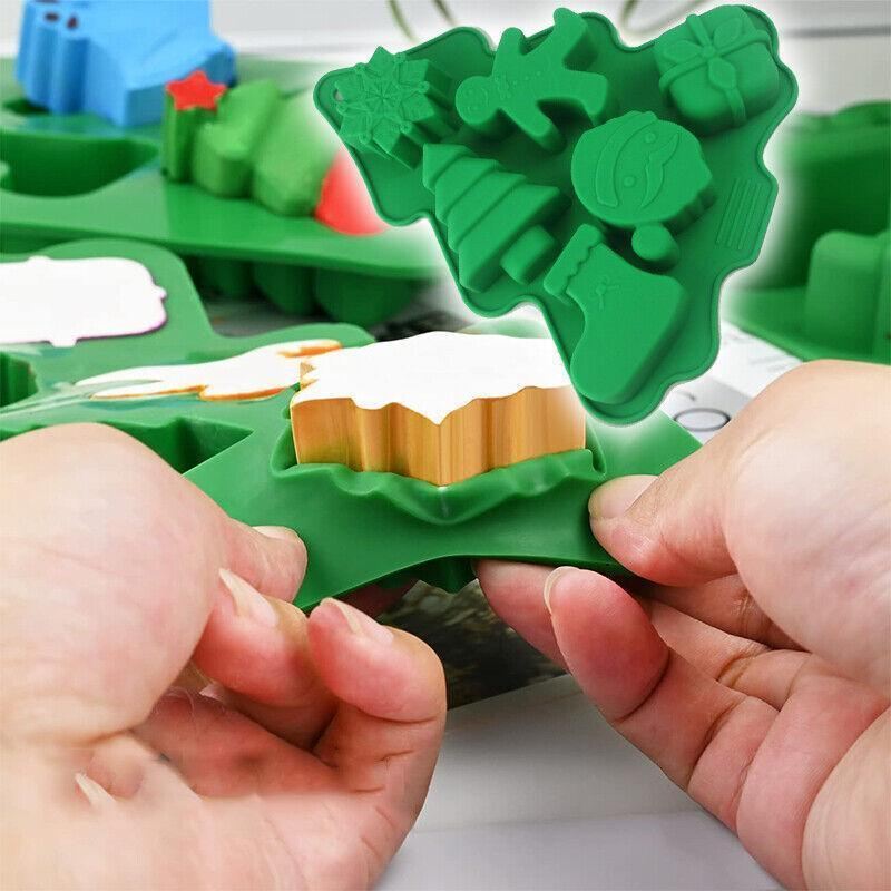 Christmas Themed Silicone Mould 1PC Green Baking Tool - Discount Packaging Warehouse
