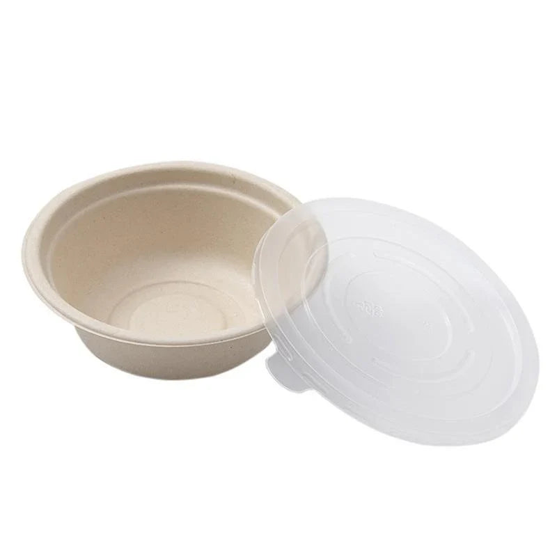 Salad bowl with secure lid for fresh meals
