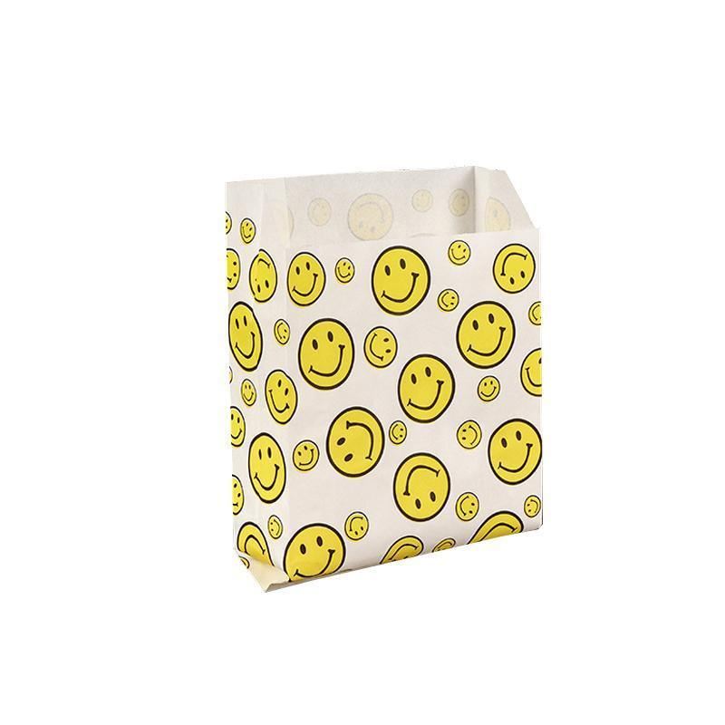 Eco-friendly paper lunch bags in natural white color