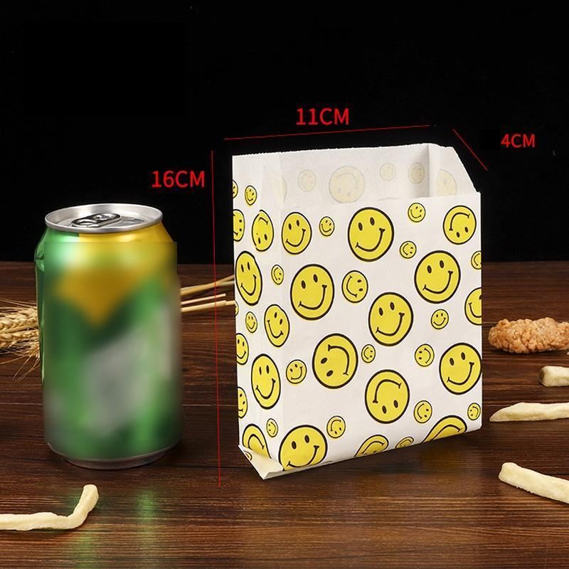 Eco-friendly paper lunch bags in natural white color