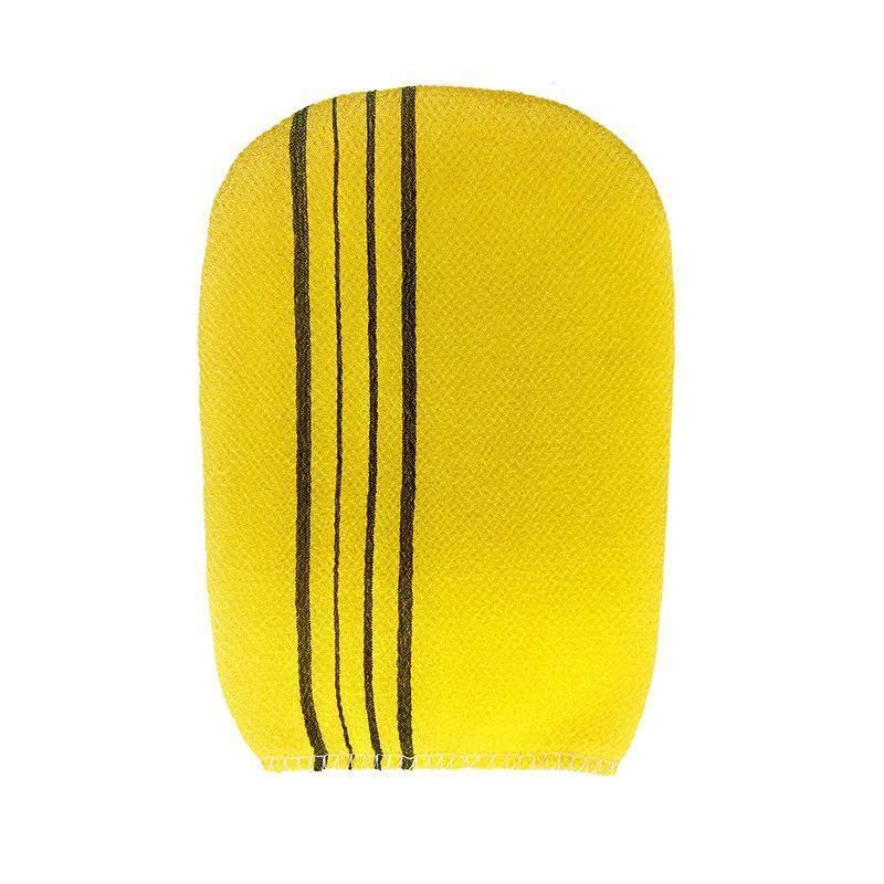 Effective and gentle exfoliating mitt for smooth skin