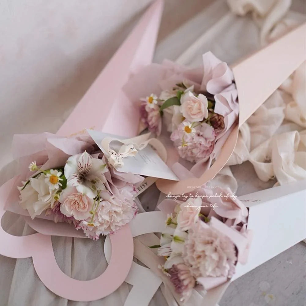 Elegant Single Flower Box for Stunning Floral Displays