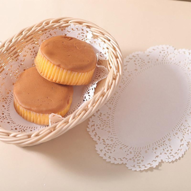 Enhance Your Table Setting with Flower Bottom Paper Placemats