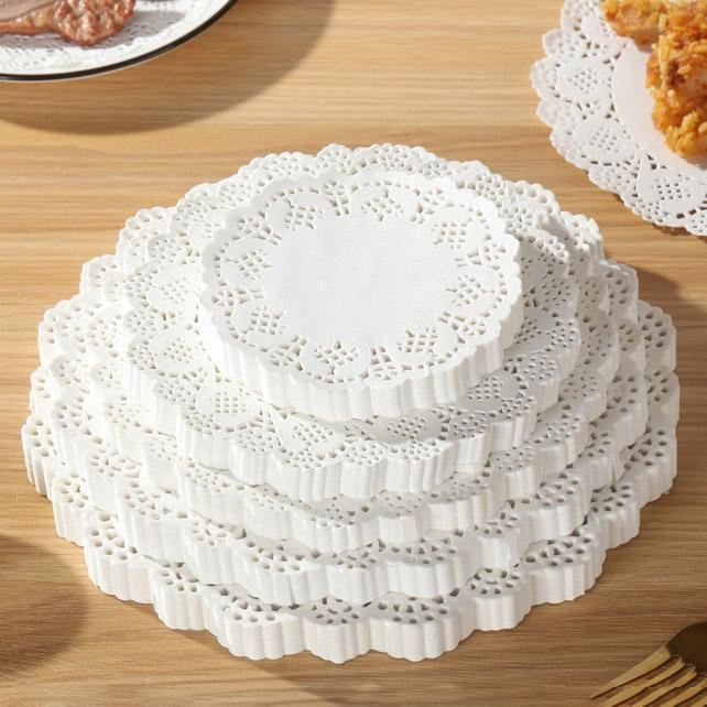 Enhance Your Table Setting with Flower Bottom Paper Placemats