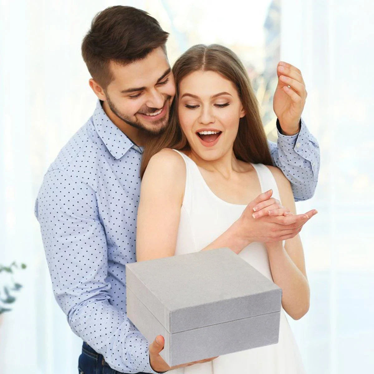 Velvet Wooden Gift Box Luxurious Multi-Colour 1PC