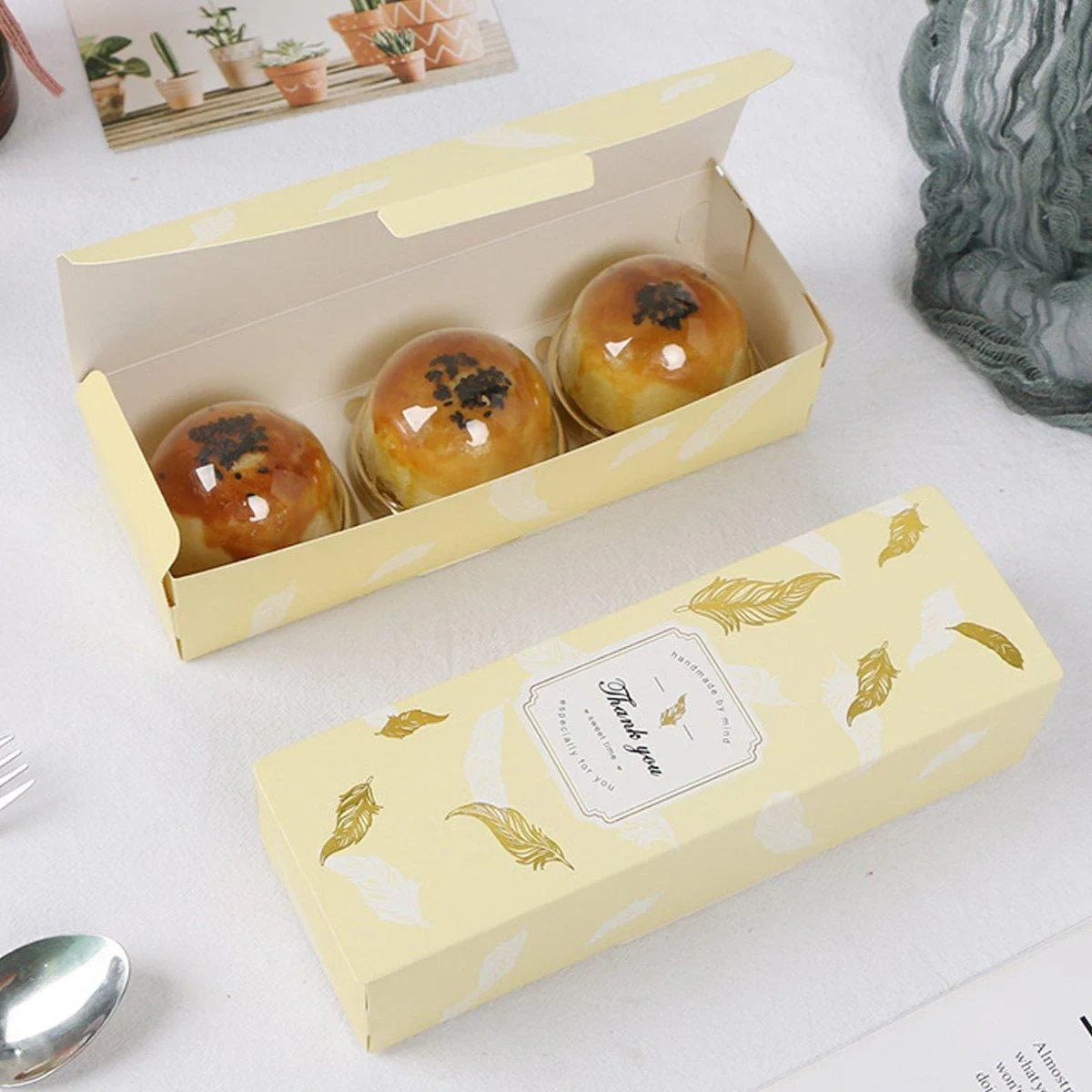 Long Strip Pastry Boxes Food-Grade Cardboard 25PCS