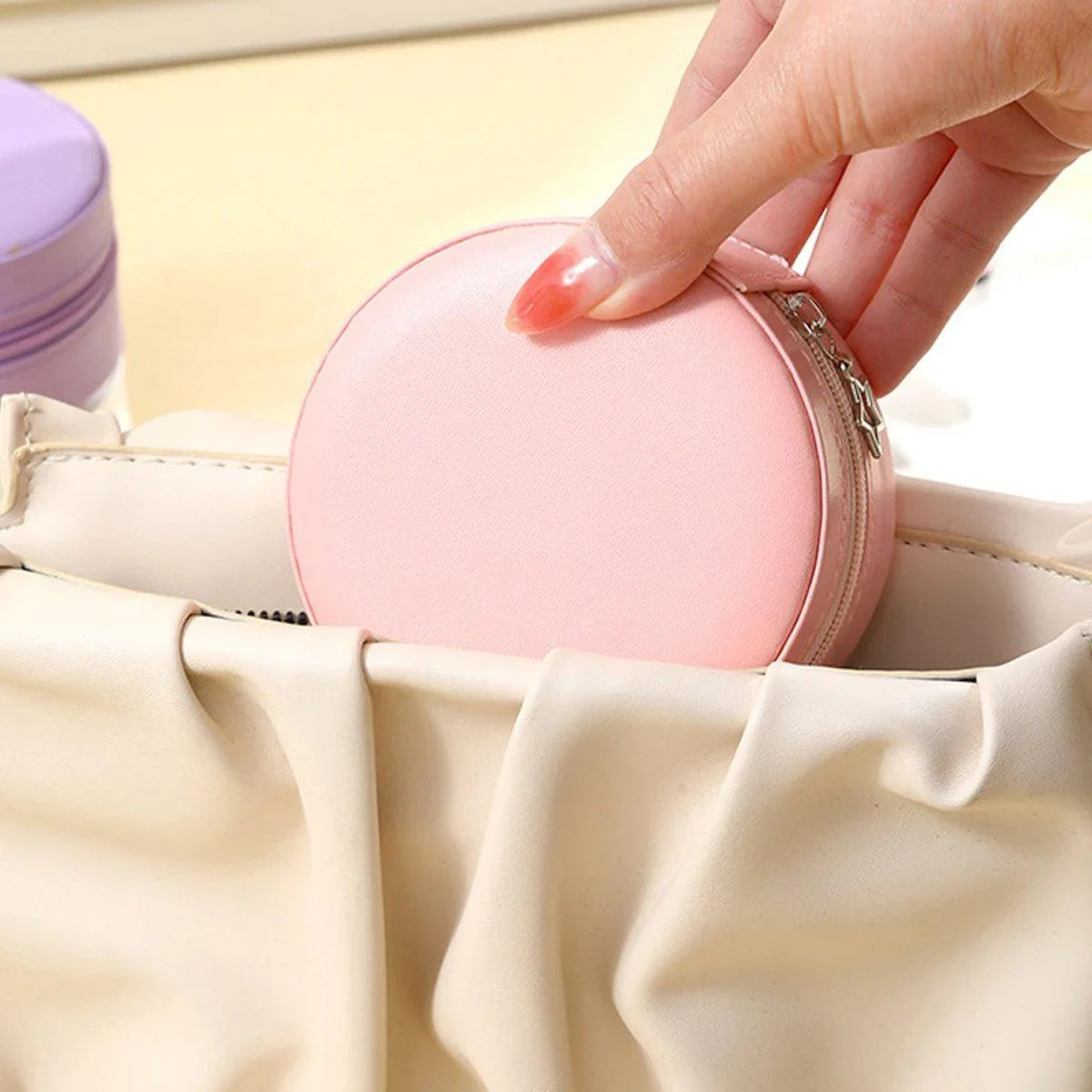 PU Leather Round Jewelry Boxes 1PC