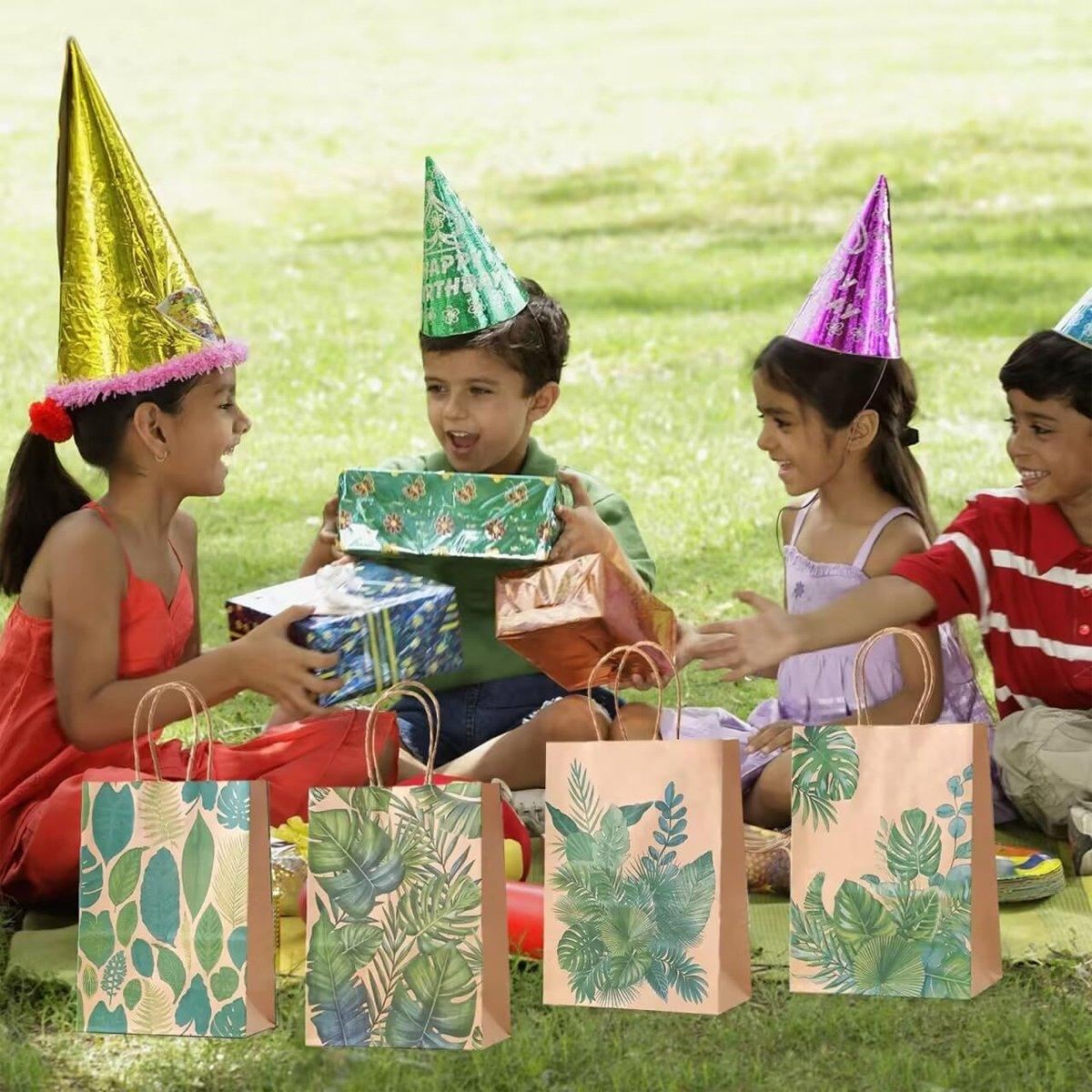 Kraft Paper Party Gift Bags 32PCS