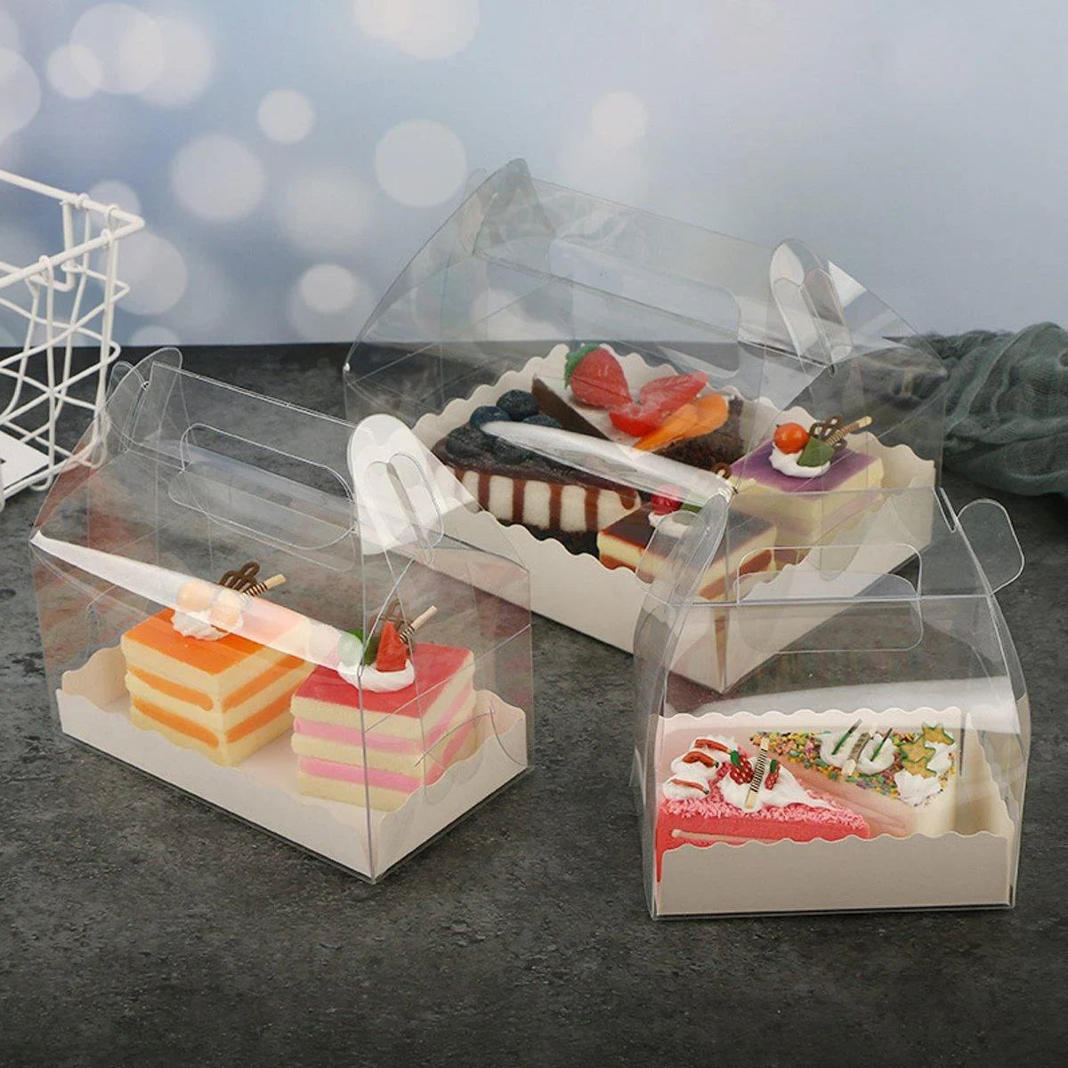 Portable Clear Pastry Boxes for Desserts 25PCS