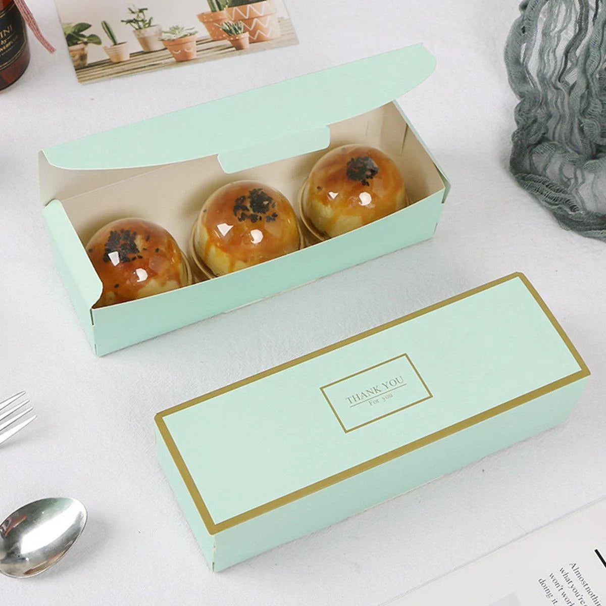 Long Strip Pastry Boxes Food-Grade Cardboard 25PCS
