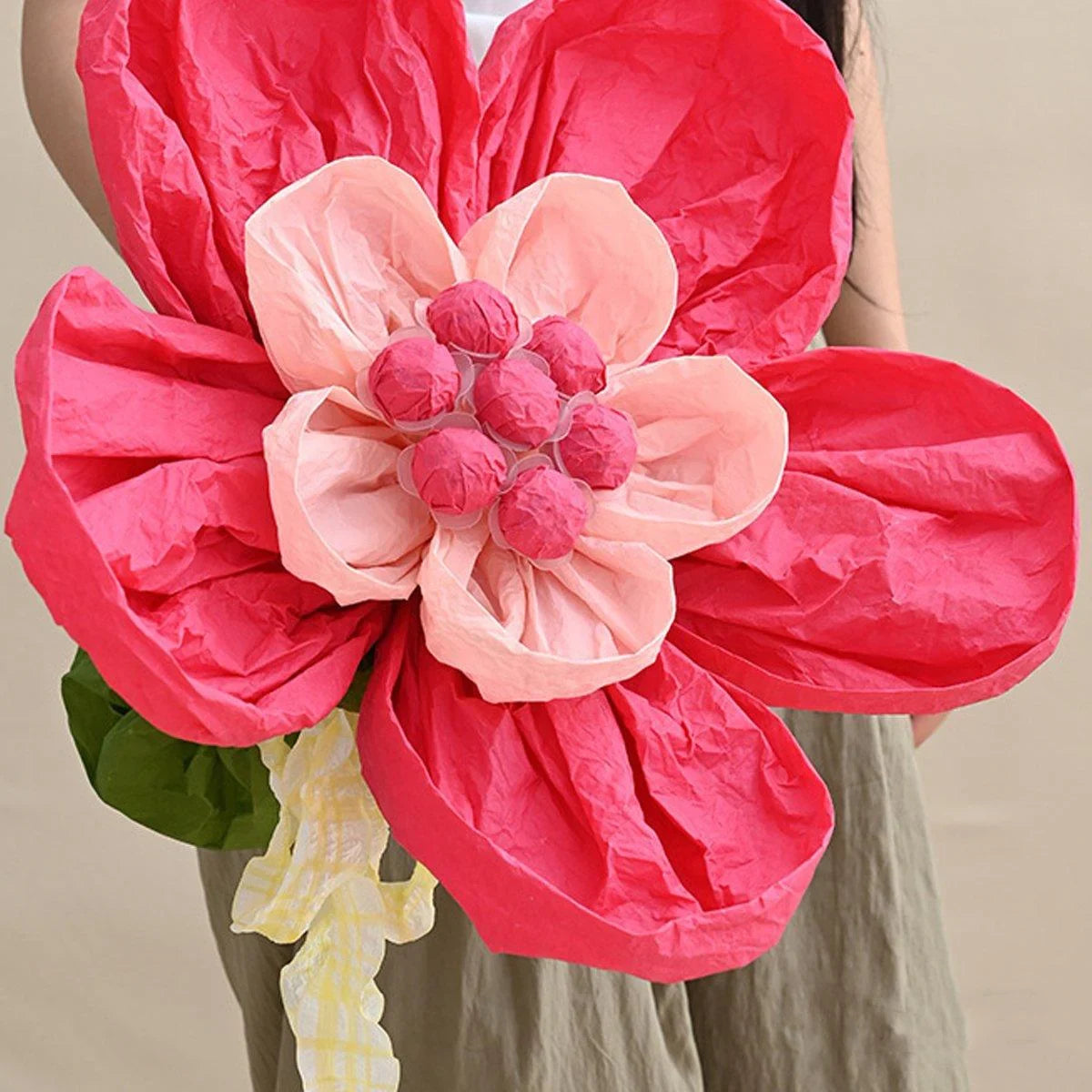 Add a touch of elegance to your flower bouquets with these vibrant and durable pleated Chennai papers.