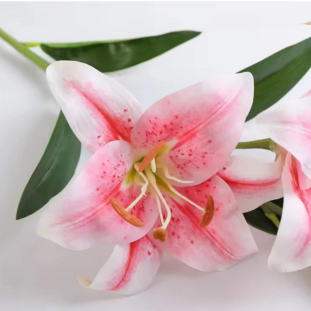 2PCS Artificial Flowers Lily