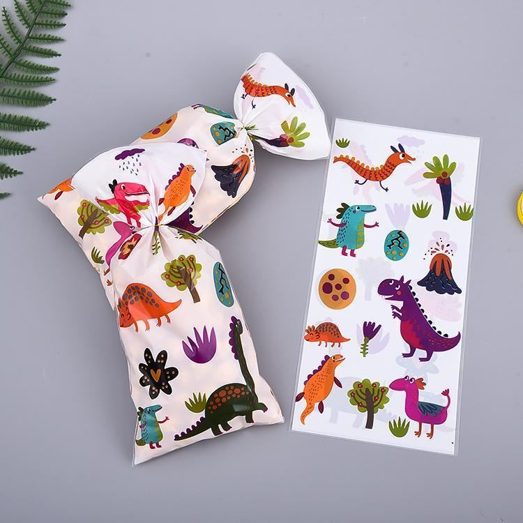Make Your Party Roar with These Dinosaur Cookie Bags