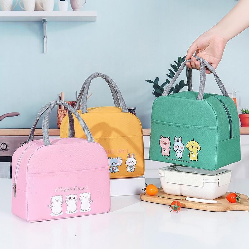 Stylish and functional women's lunch tote