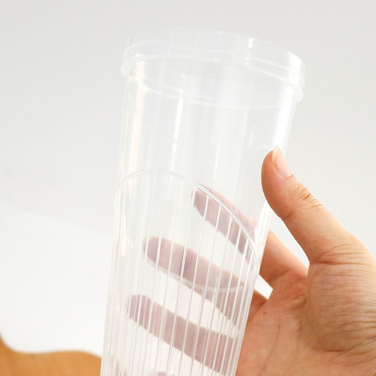 100 Sets 650ml Transparent Drinking Cups with Lids Party Use