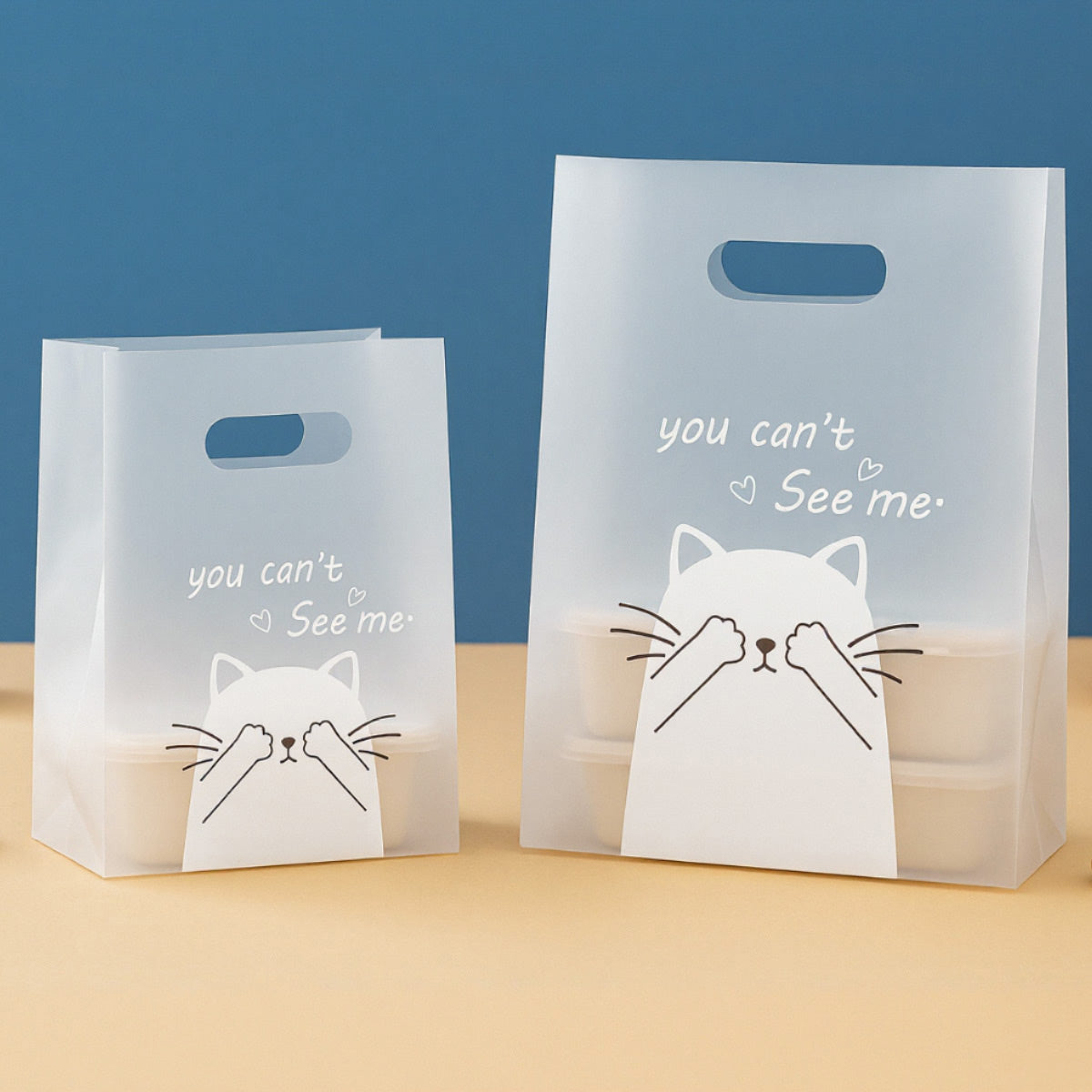 50PCS Frosted Plastic Gift Bags Reusable with Handle