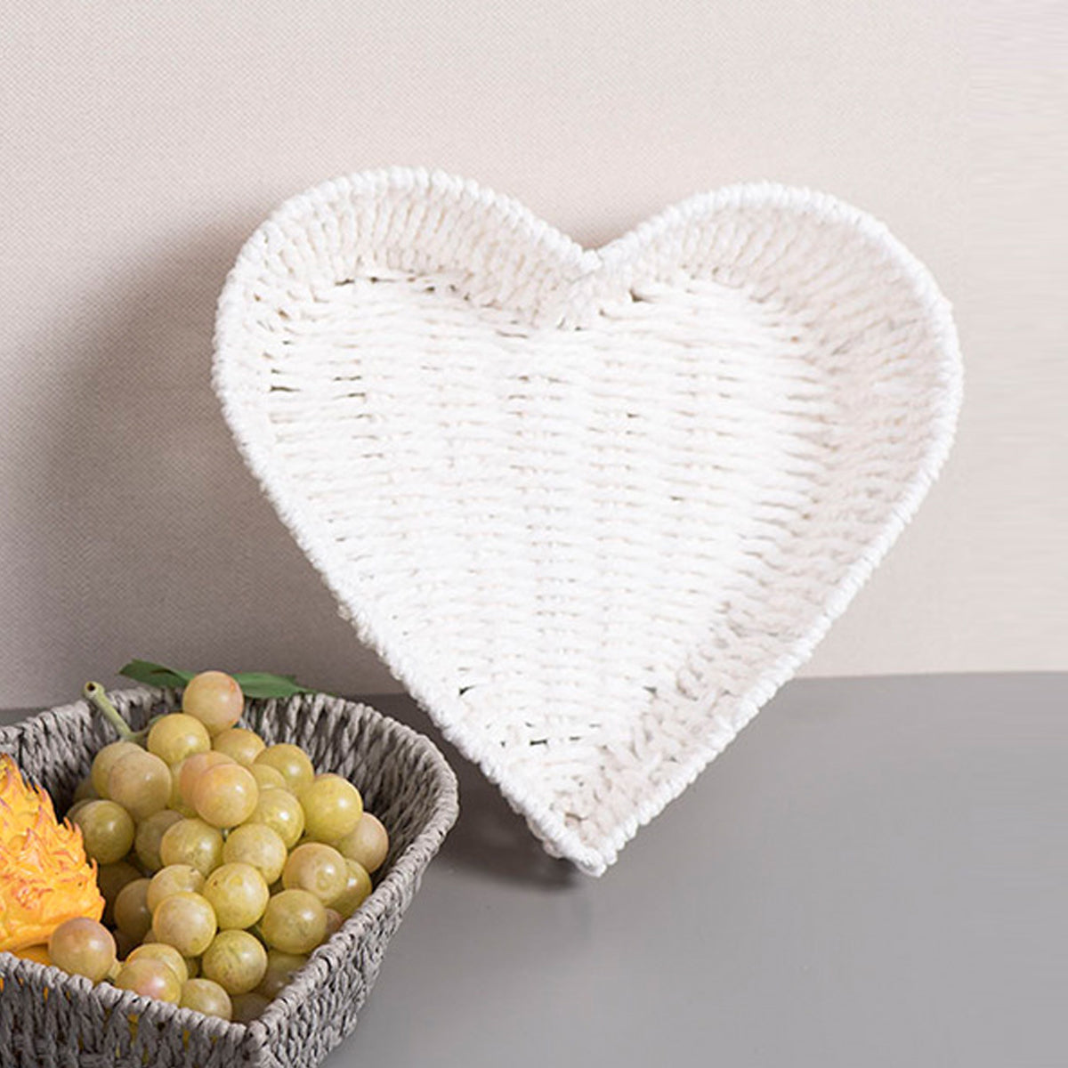 Woven Storage Basket Heart Shaped 1Pack