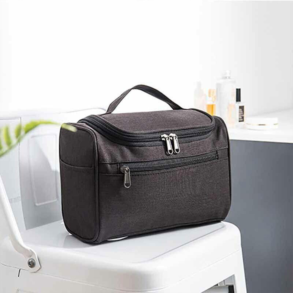 Travel Size Zipper Closure Toiletry Bag 1pc