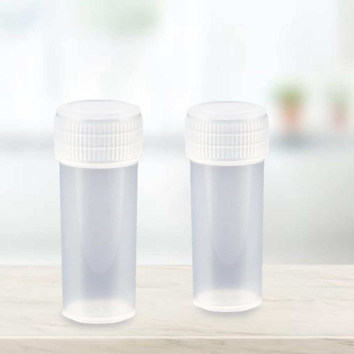 200PCS 5ml Clear Plastic Sample Bottles with Screw Lids for Storage
