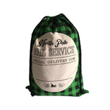 Add a rustic touch to your holiday celebrations with this charming Plaid Christmas Gift Bag. 