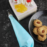 Icing bags with decorating tips