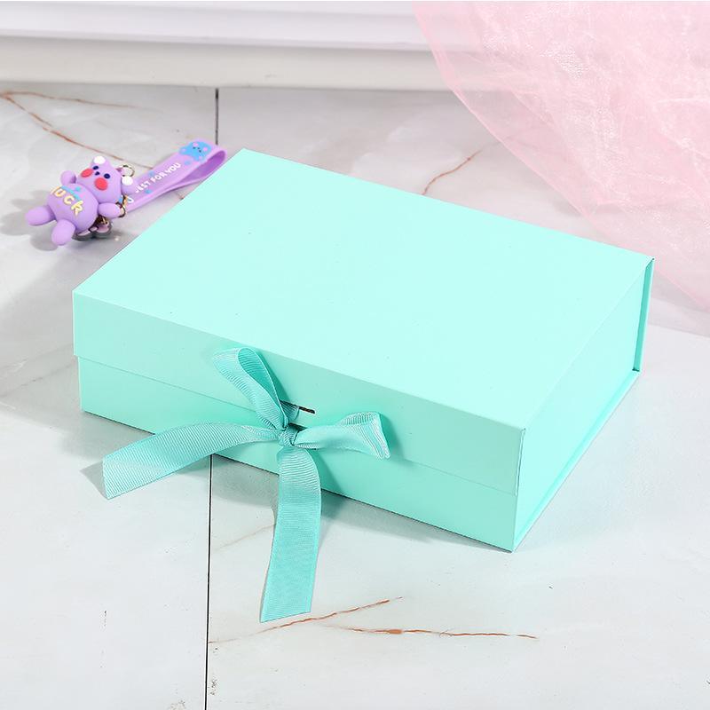 Elegant and Durable Flip Folding Gift Boxes for Special Occasions