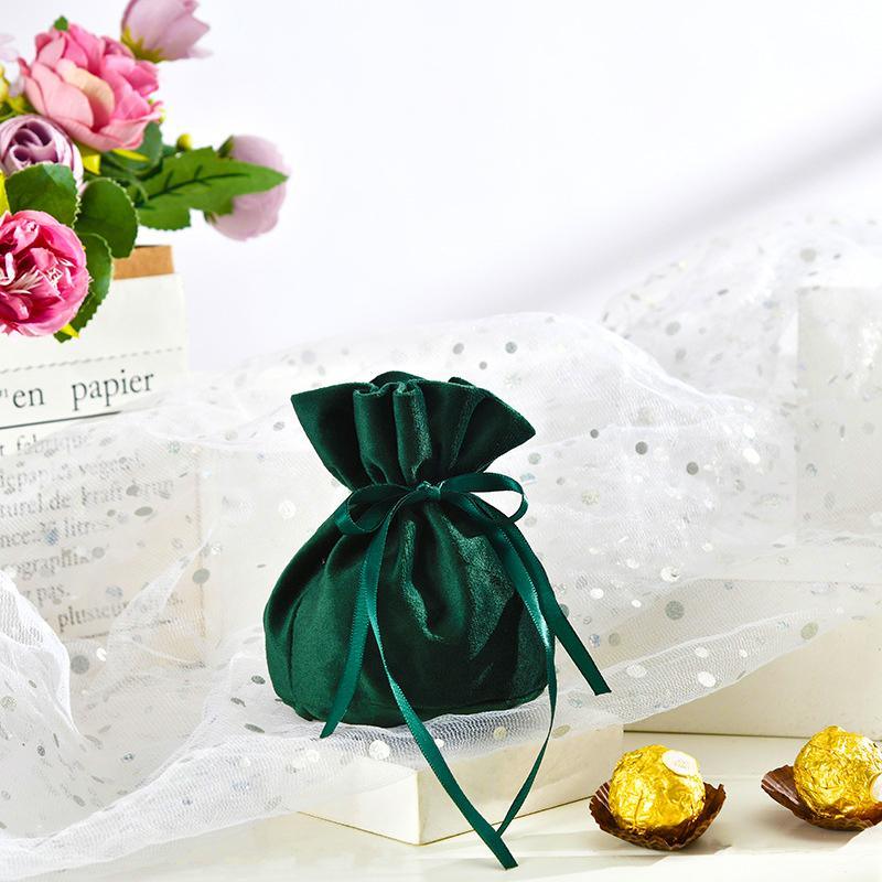 Elegant drawstring gift pouches perfect for any occasion.