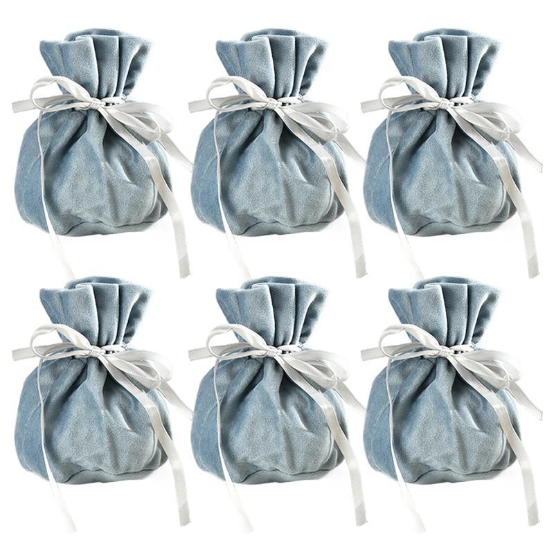 Elegant drawstring gift pouches perfect for any occasion.