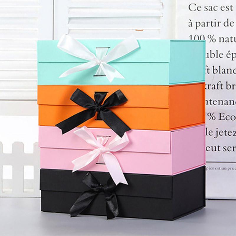 Elegant and Versatile Flip Gift Box for All Occasions