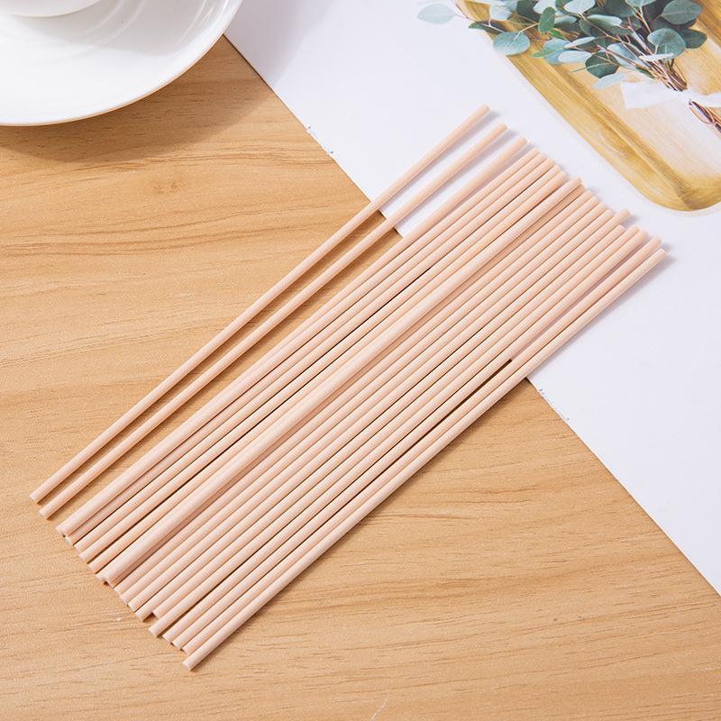 Natural rattan diffuser sticks for effective fragrance distribution