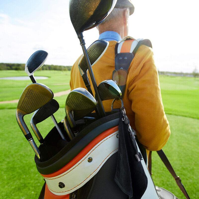 High-quality microfiber golf towel with carabiner clip for optimal performance.