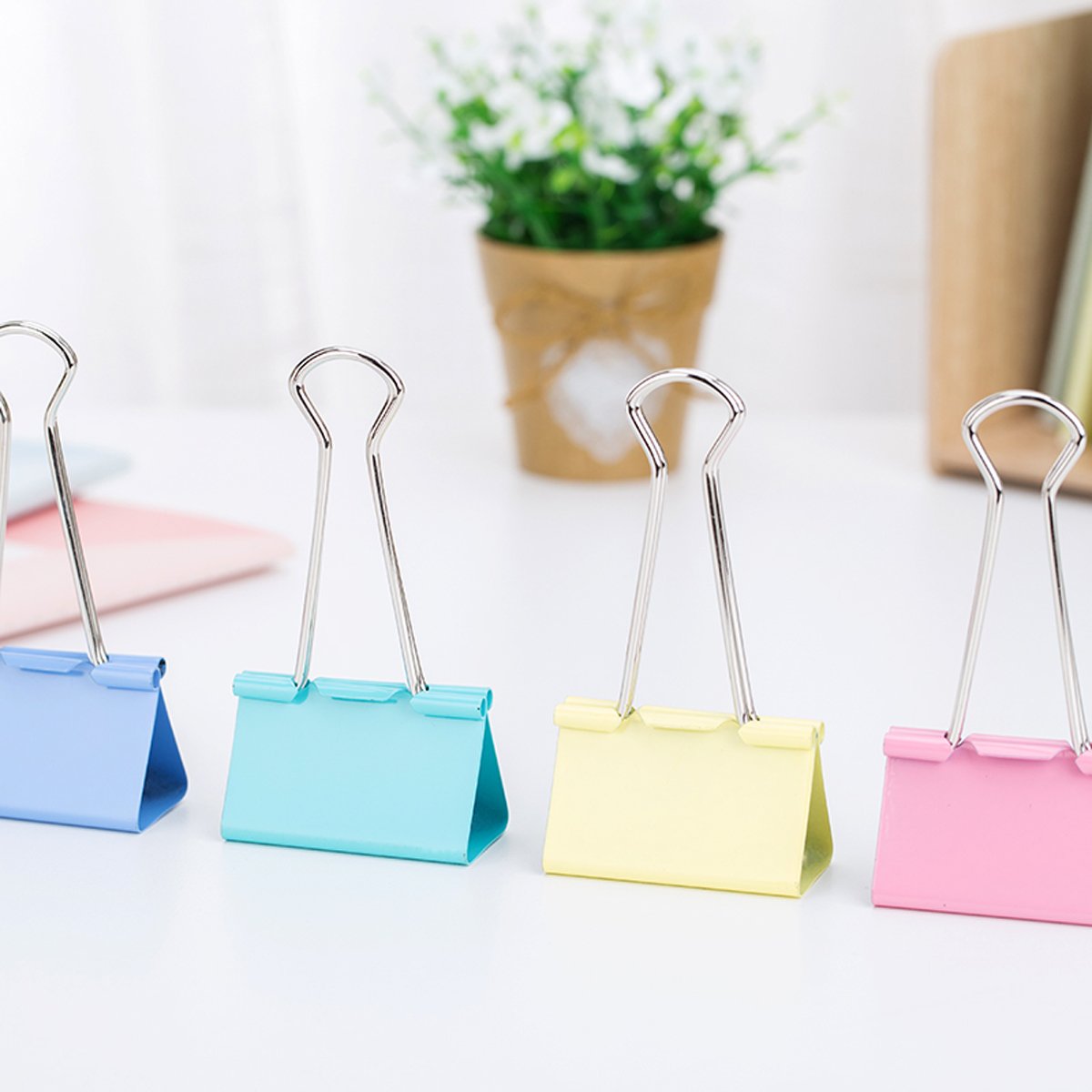 Durable Tempered Steel Colourful Binder Clips for Document Organization 12pcs