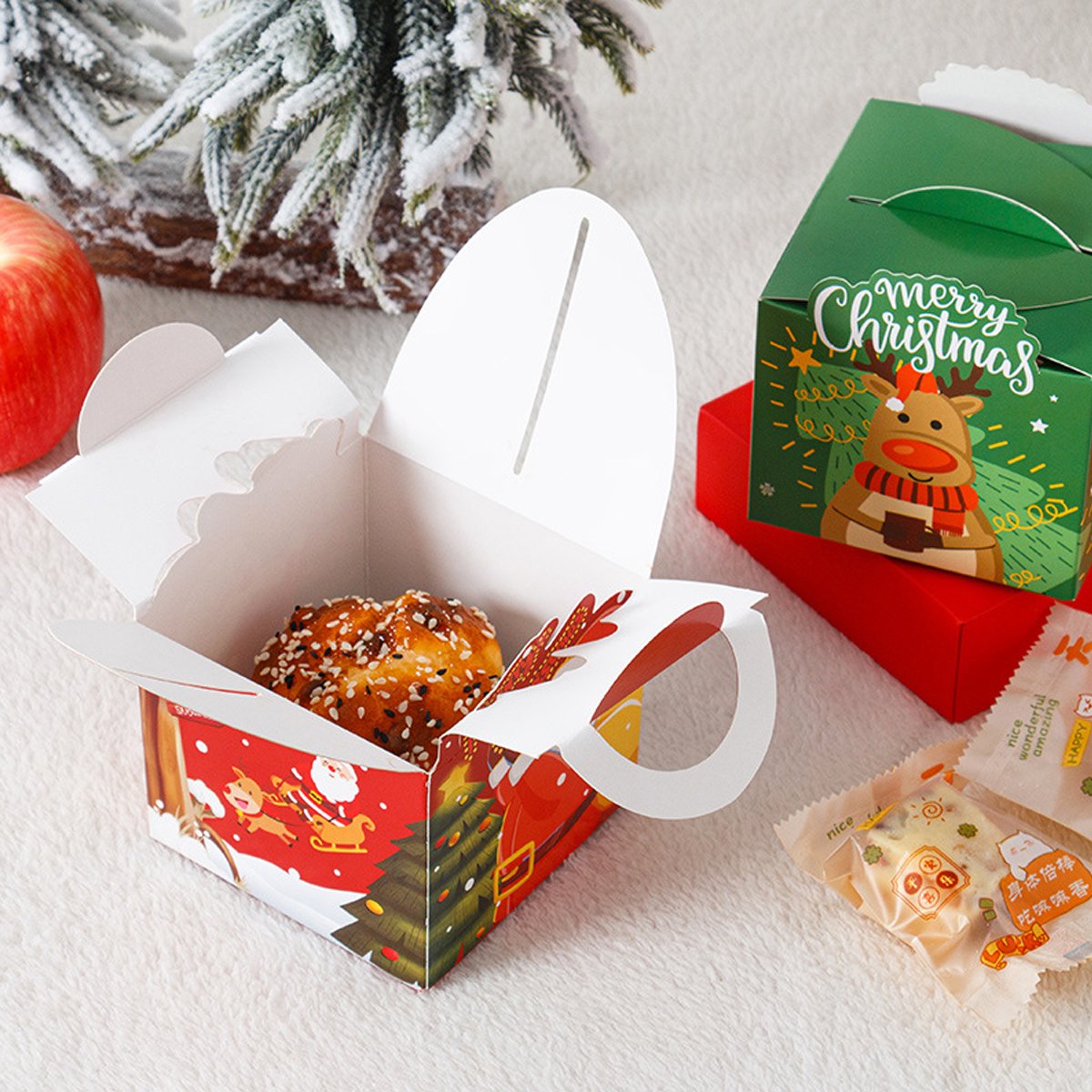 Get into the festive spirit with these adorable Christmas-themed gift boxes.