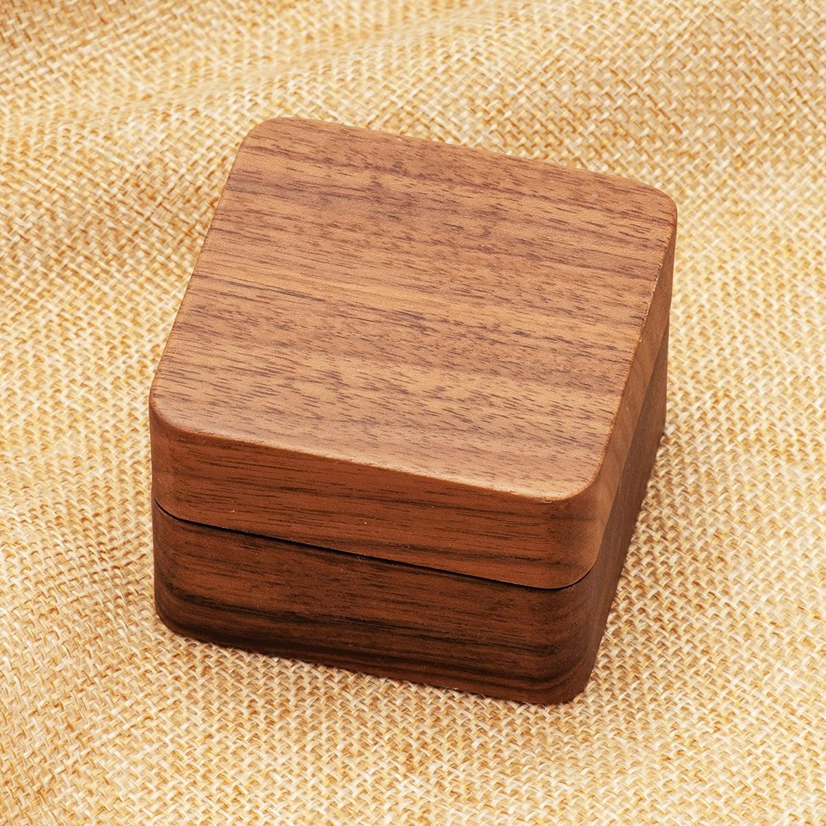 Wooden Ring Jewelry Box 1Pack