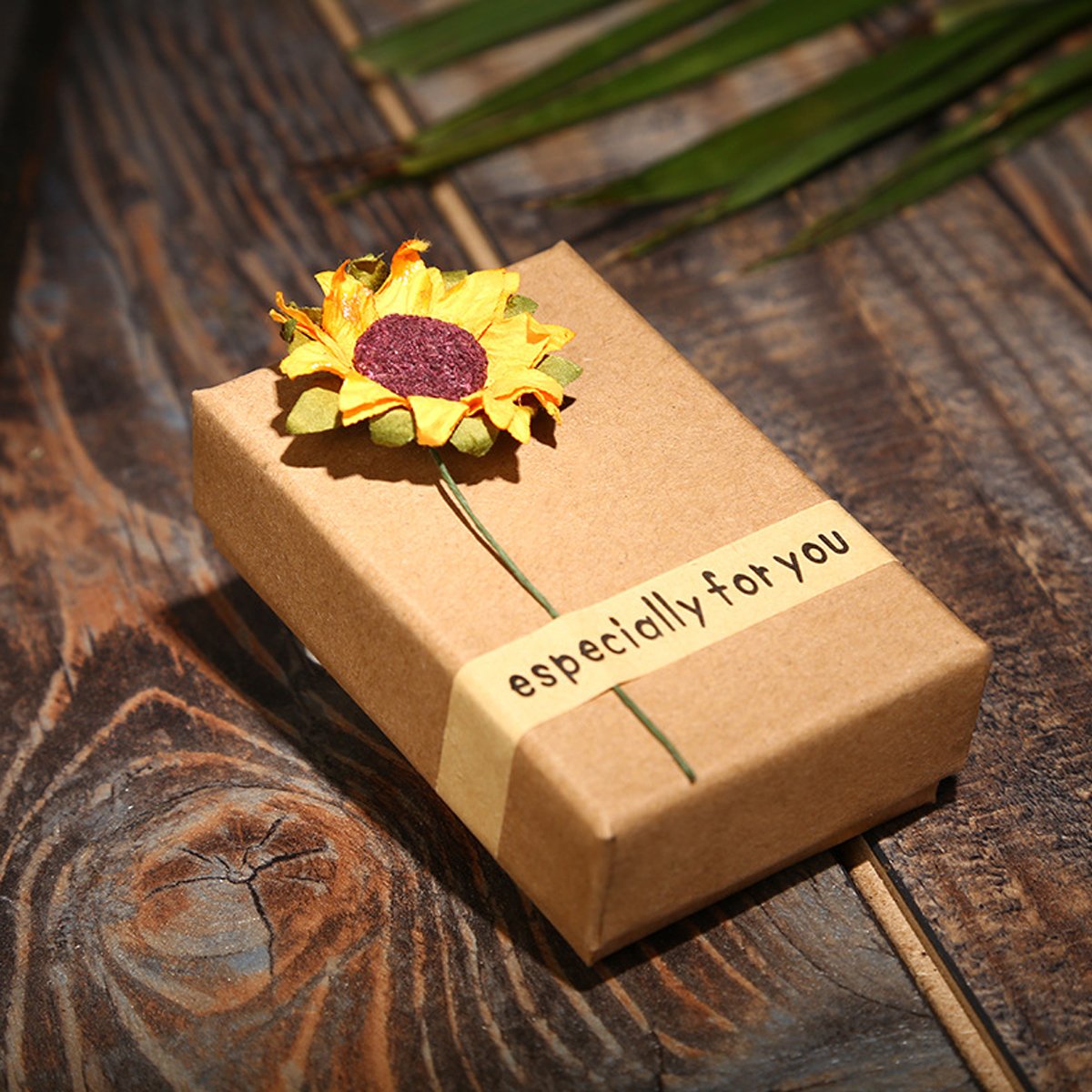 Durable Kraft Paper Sunflower Gift Boxes for Jewelry Packaging 50pcs