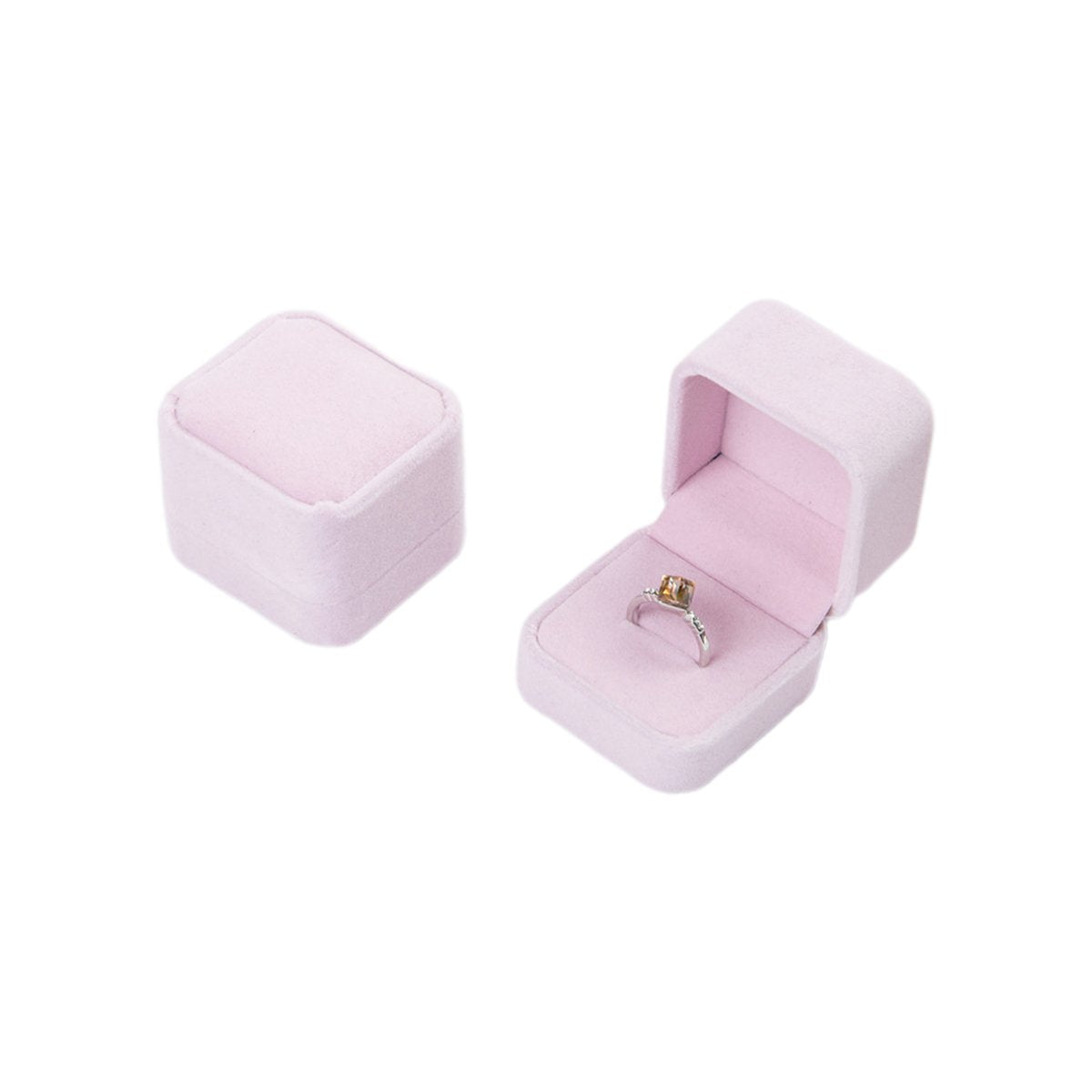 This set of 10 flannelette jewellery boxes is perfect for storing and presenting your valuable jewellery in style.