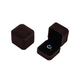 This set of 10 flannelette jewellery boxes is perfect for storing and presenting your valuable jewellery in style.